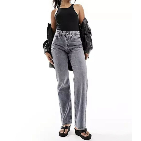 Women's Calvin Klein High Rise Straight Jeans - Gray - Size 32 - Picture 1 of 10